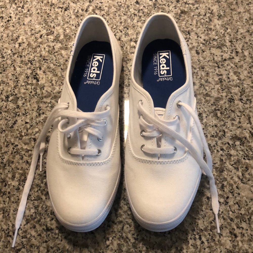 NWOT Keds